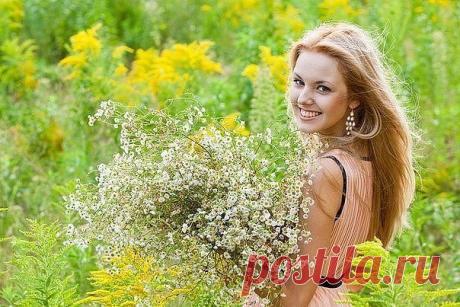 ЖЕНСКИЙ ГОРМОН МОЛОДОСТИ

Продукты и травы, содержащие эстроген - гормон женской молодости 
Женщина всегда хочет выглядеть привлекательно и быть красивой. Но красота идет изнутри и это, в первую очередь, здоровье. И на женское здоровье очень сильно влияет гормональный фон – содержание в организме гормонов. Одна группа из таких именно женских гормонов называется «эстрогены».
Показать полностью…