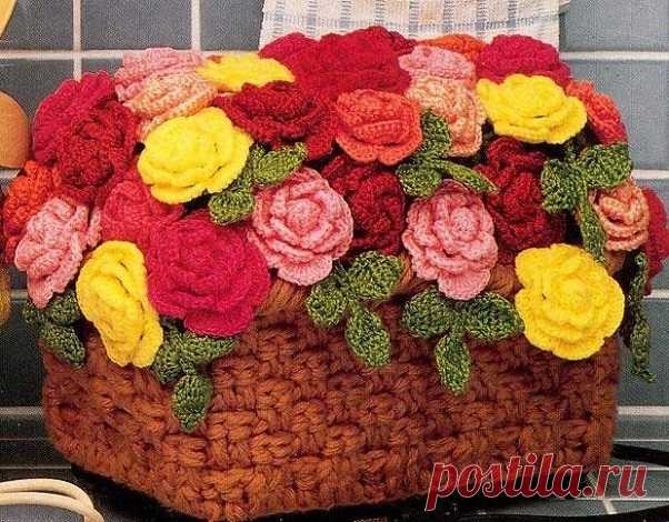 КОРЗИНА С РОЗАМИ КРЮЧКОМ