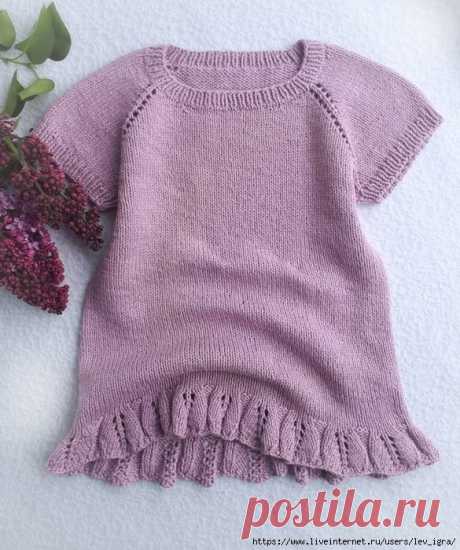 Топ туника спицами для девочки от @anet_knit Вам понадобится Пряжа 50 гр на 110м, в оригинале Sandnes garn line, можно заменить на Gazzal Baby Cotton Xl (50 гр. 105 м.) или другим хлопком похожего метража⠀Текст автора:Спицы для резинки 3.0мм на основное полотно 3.5 ммПлотность лиц гладью в 1 см 2.4 петлиРасход на рост 110 см(4-5...