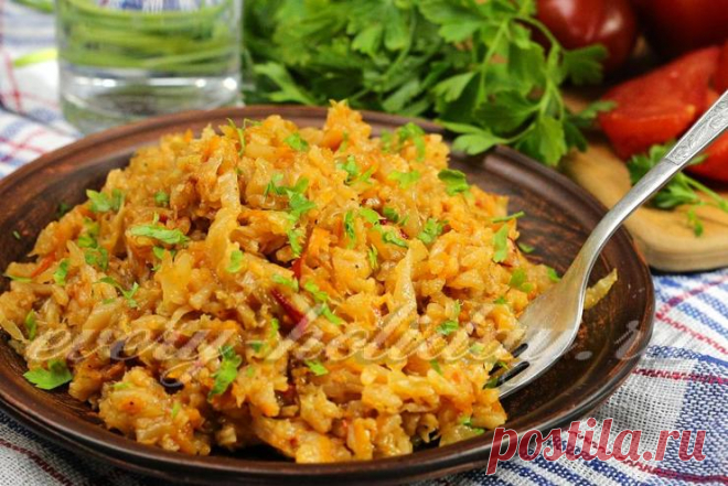 Капуста тушеная с рисом и овощами, рецепт с фото