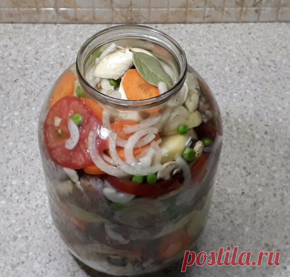 Просто кладу курицу в банку, ставлю в духовку и забываю на полтора часа | Тарелка.ru | Яндекс Дзен