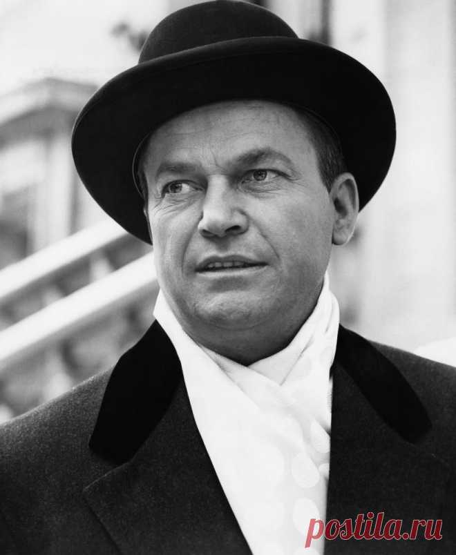 Ральф Микер