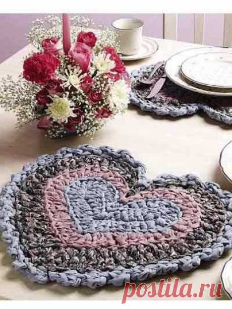 ВЯЖЕМ ИЗ РЕЗАНОЙ ТКАНИ (RAG CROCHET)
