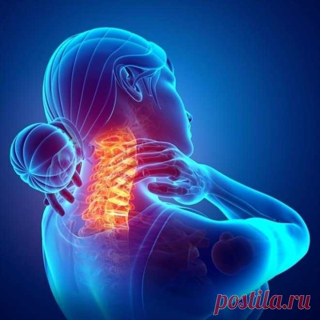 Поворот головы. Упражнение по Фельденкрайзу В уроках Фельденкрайза используются мягкие движения и направленное внимание, которые помогают расширить ваше осознавания себя и внутренний «образ себя», на основе которого строятся наши движения. Ваши движения служат инструментом переобучения мозга и нервной системы, именно в процессе этого обучения ваши движения улучшаются