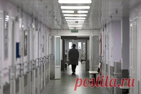 Генетик опровергла смерть подростка в Москве от бессонницы. Генетик Римма Оленникова опровергла смерть 16-летнего подростка от бессонницы в Москве. По ее словам, причиной гибели могло стать другое редчайшее заболевание. После генетического анализа крови выявилось отклонение в одной из хромосом юноши — дегенеративная прионная атрофия.