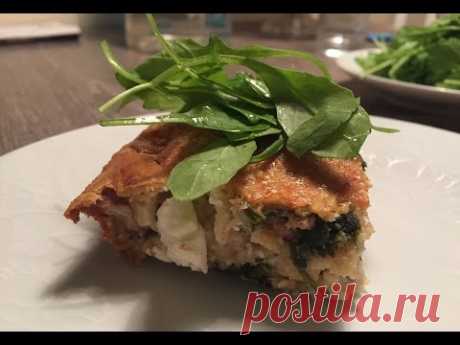 Быстрый низкокалорийный пирог с курицей, шпинатом и фетой