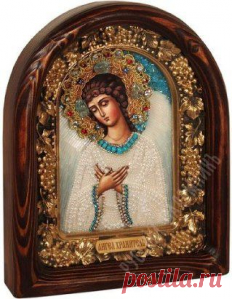 Ангеле Божий, нет мне дороже 
Молитвы твоей обо мне 
Не отступи, помоги уничтожить 
Гордость мирскую в себе. 
Ангеле Божий, грехи душу гложат 
Немощь мою посети 
Не дай мне погибнуть 
Будь со мной строже, 
А если споткнусь - подхвати. 
Ангеле Божий, на исповедь тоже 
Меня приходи поддержать, 
Чтоб враг покаяние не уничтожил 
И не похитил опять. 
Ангеле Божий, тебе всё возможно, 
Когда-то умру ведь и я 
И ты находясь пред престолом, 
Пред Божьим 
Прошу, помолись за меня.