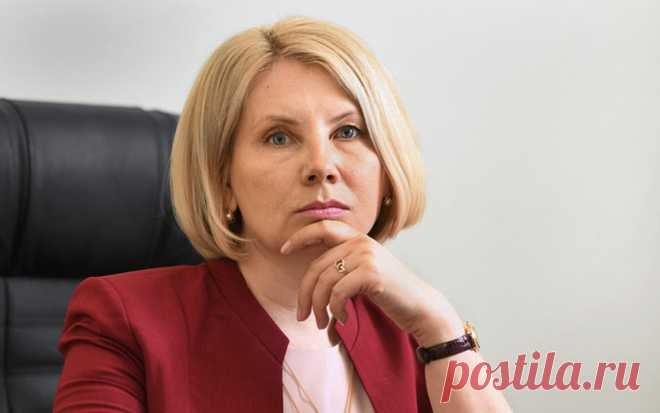 Омбудсмен рассказала о состоянии пострадавших от опекунов детей на Алтае. Четверых приемных детей, которые рассказывали о побоях со стороны опекунов в Крутихинском районе Алтайского края, обследовали в больнице, они находятся в одном из центров помощи детям, оставшимся без попечения родителей.