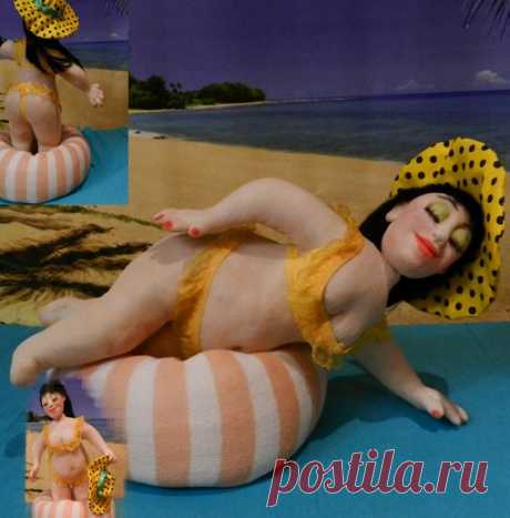 кукла Работа сделана в ожидании лета