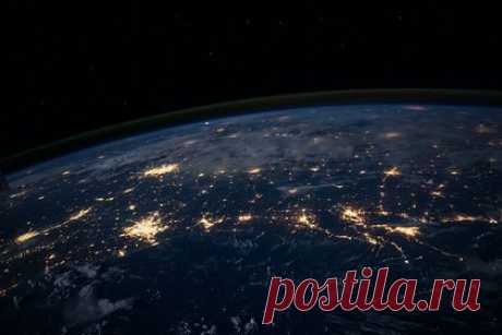 Шойгу заявил о создании системы всепогодного зондирования Земли для Минобороны. Спутниковую систему всепогодного зондирования Земли создадут в интересах Министерства обороны России. Об этом во вторник, 7 февраля, сообщил глава военного ведомства Сергей Шойгу. Он объяснил, что эта система будет способствовать повышению эффективности войск и уточнил, что ее созданием занимается НПО имени Лавочкина.