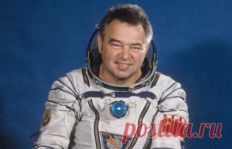 Космонавт №34: в Москве скончался Георгий Гречко - Космос - ТАСС
