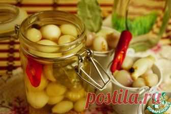 Жемчужный лук в маринаде - настоящее сокровище на столе, и по виду, и по вкусу