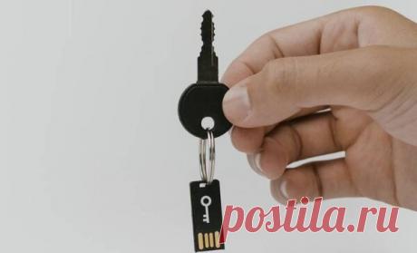 Что такое нулевое доверие и изменит ли оно безопасность навсегда? | WM-IT.pro
Модель нулевого доверия, как следует из ее названия, предполагает, что любое соединение, конечная точка или пользователь представляют собой угрозу, и сеть должна защищаться от всех угроз, как внутренних, так и внешних.