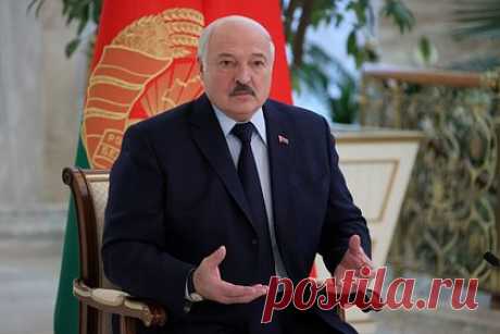 Песков оценил предложение Лукашенко о приезде Байдена в Минск. США вряд ли откликнуться на предложение президент Белоруссии Александра Лукашенко о приезде американского лидера Джо Байдена в Минск. Такую оценку инициативы главы Белоруссии дал пресс-секретарь президента России Дмитрий Песков. Он отметил, что у президента США не планируется каких-либо остановок, кроме как в Польше.