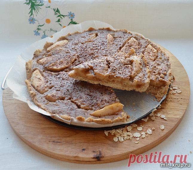 Овсяный тарт с бананово-яблочной начинкой