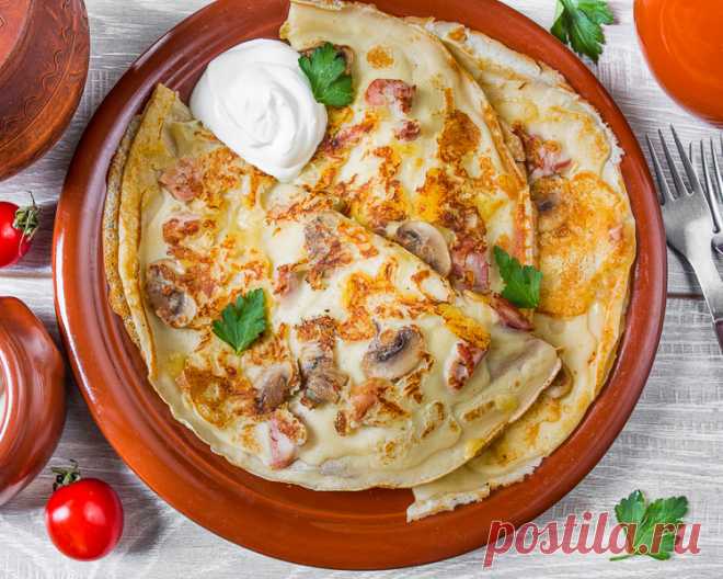 Блины с припёком на Вкусном Блоге Кто помнит – что у нас там на носу? Правильно – Масленица. 8 марта в этом году начинается. А масленица – это что? Ну конечно же народные гуляния, песни, пляски и… блины. Куда ж без блинов на Масленицу? Сегодня я предлагаю вам напечь не просто блинов, а блинов с припеком…