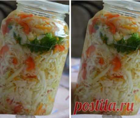 Салат капустный (в горячем маринаде) 

На трёх литровую банку: 
Капуста- 1 небольшой кочан 
Морковь - 1шт. 
Чеснок -3 зубчика 
Лук репчатый 1-2 шт. 
Перец болг. красный 
Зелень- по вкусу. 
Для рассола: 
Вода- 1,5 литра 
Соль- 2 ст. ложки. 
Масло растительное - 1/2 стакана. 
Сахар- 4 ст. ложки 
Уксус 70%-1 ст.ложка. 

Капусту ,морковь,чеснок, лук , перец и зелень режем , кладём в миску, перемешиваем аккуратно и укладываем в банку. Воду кипятим, добавляя соль, масло, сахар и...