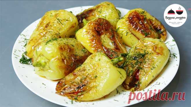 Жареный перец с чесноком и помидорами рецепт с фото