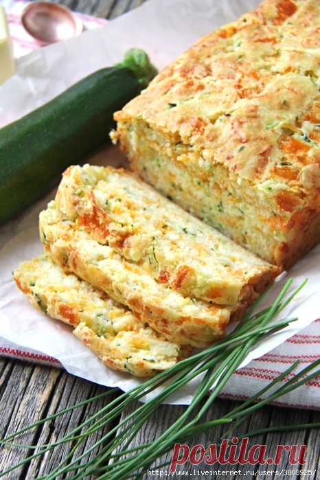 Сырный пирог из кабачков.