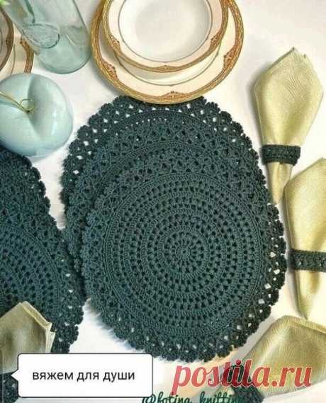 Салфетка крючком: схема и вдохновение Привет, рукодельницы! Сегодня хочу поделиться с вами идеей для уютного творчества – салфеткой, связанной крючком. Это такая приятная мелочь, которая может добавить тепла и красоты в ваш дом.&nbsp;Я обожаю вязать салфетки. Они не требуют много пряжи, а результат получается очень эффектным....