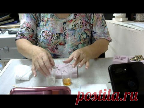 Галина Вакула.Декор блокнота пластиковыми элементами