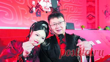 Девушка вышла замуж за спасателя, который вытащил ее из-под завалов 17 лет назад. Китаянка вышла замуж за мужчину, который спас ей жизнь 17 лет назад. Об этом пишет South China Morning Post (SCMP). В мае 2008 года Лян Чжибинь, которому тогда было 22 года, вытащил 10-летнюю Лю Симэй из-под завалов обрушившегося ...