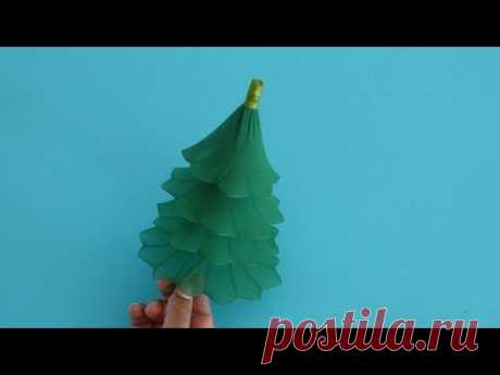 Fabrication d'un sapin de Noël en collant / Nylon Christmas Tree