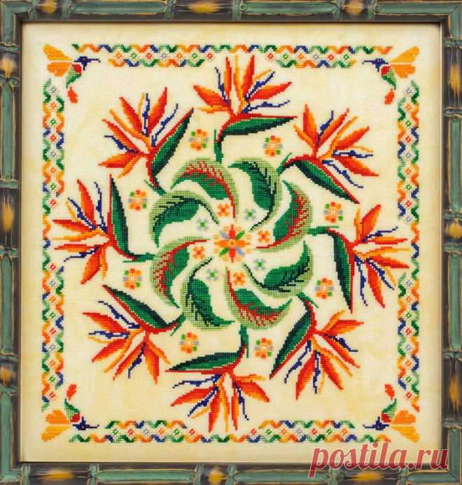 Strelitzia GP-259 pattern Strelitzia, The Bird of Paradise Flower, GP-259 Strelitzia reginae, the scientific name for the Bird of Paradise, is an ornamental plant that has two erect, pointed petals and five stamens. It has one main bract, shaped like a boat, and is green with red borders. It holds many long-stemmed, orange and bright-blue flowe