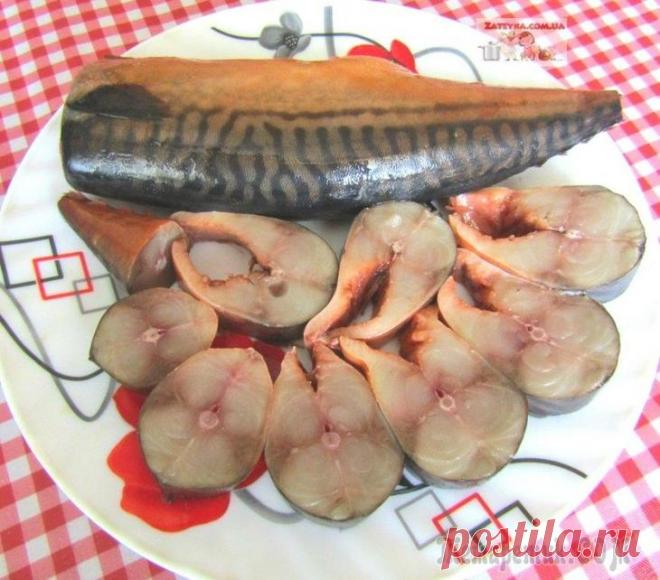 Скумбрия в луковой шелухе и чае (фальшивая копчёная скумбрия)