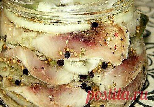 Вкусная маринованная селедочка с луком. Лучше магазинной!