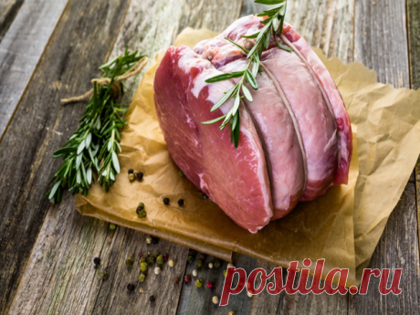 Как готовить большие куски мяса: 5 советов Мы собрали для вас несколько полезных кулинарных приемов, с помощью которых блюдо из большого куска мяса гарантировано получится вкусным, сочным и равномерно пропеченным.