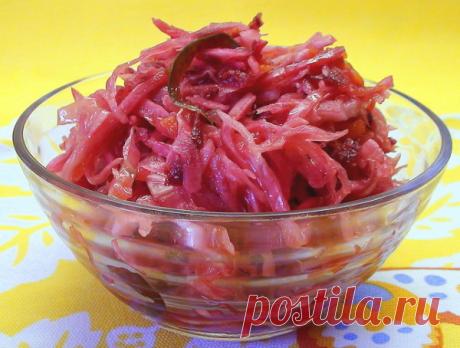 Маринованная капуста со свеклой | Печем и варим