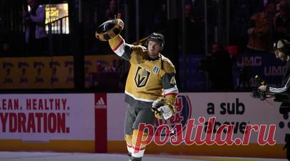 Гол Барбашёва помог «Вегасу» переиграть «Лос‑Анджелес» в матче НХЛ. Действующий обладатель Кубка Стэнли «Вегас Голден Найтс» переиграл «Лос-Анджелес Кингз» в предсезонном матче Национальной хоккейной лиги (НХЛ). Читать далее