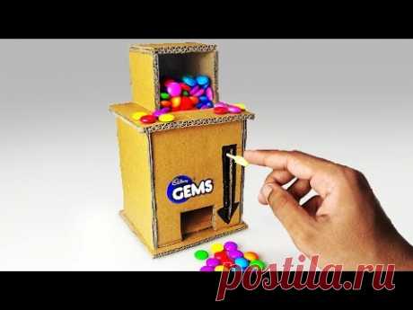 How to make a GEMS CANDY Dispenser Machine from CARDBOARD | DIY at HOME