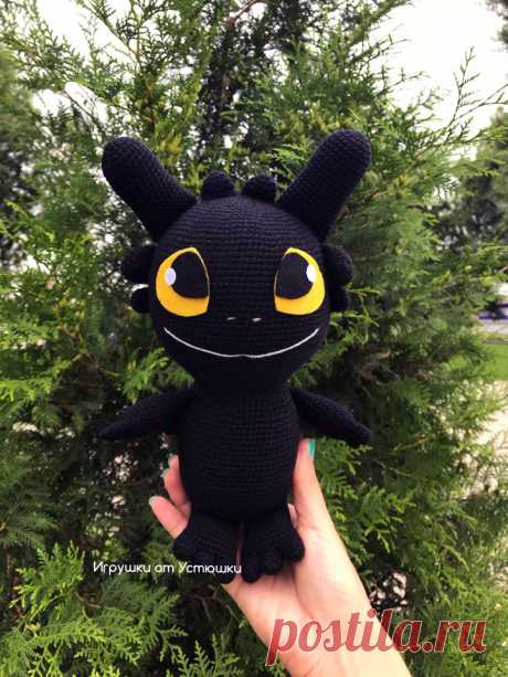 PDF Дракончик Беззубик. FREE amigurumi crochet pattern. Бесплатный мастер-класс, схема и описание для вязания игрушки амигуруми крючком. Вяжем игрушки своими руками! Как приручить дракона, динозавр, динозаврик, dragon, dino, dinosaur. #амигуруми #amigurumi #amigurumidoll #amigurumipattern #freepattern #freecrochetpatterns #crochetpattern #crochetdoll #crochettutorial #patternsforcrochet #вязание #вязаниекрючком #handmadedoll #рукоделие #ручнаяработа #pattern #tutorial #häkeln #amigurumis