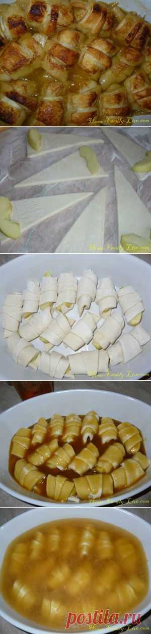 Слойки с яблоком в соке - Кулинарные рецепты