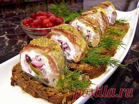 Закусочные рулеты из сельди — ДОМАШНИЕ