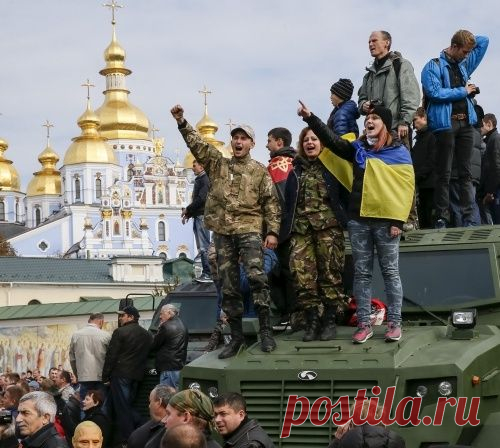 Депутат Рады: каждый трудоспособный украинец должен кредиторам 180 тысяч гривен