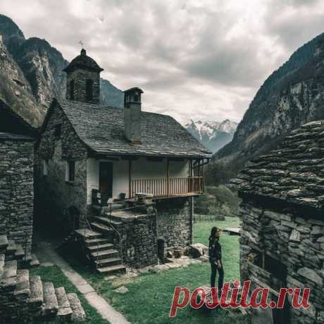 Швейцария