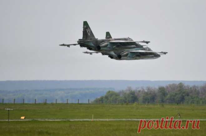 ВКС РФ нанесли восемь ударов по ВСУ на купянском направлении. Поражены места сосредоточения живой силы и огневых средств украинских войск.