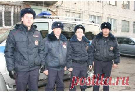 Хабаровские полицейские спасли из горящего дома 25 человек