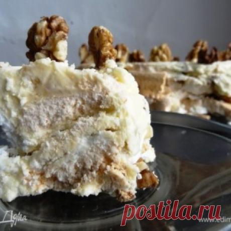 Ореховый торт с меренгами
