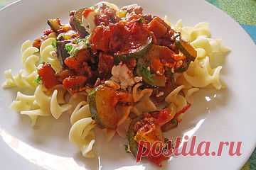 Mediterrane Gemüsepfanne mit Hackfleisch von riga53| Chefkoch