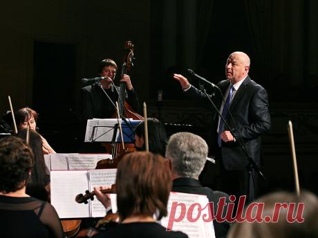 22 февраля 
среда 19:00
КОНЦЕРТ КАЛИНИНГРАДСКОГО СИМФОНИЧЕСКОГО ОРКЕСТРА
https://www.randevu39.ru/kaliningrad-teatr/