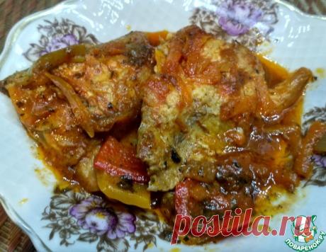 Тушеная скумбрия в томате – кулинарный рецепт