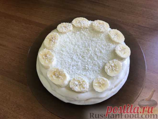 Рецепт: Бисквитный торт с банановой прослойкой на RussianFood.com