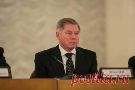 Глава Верховного суда РФ Лебедев награжден орденом Андрея Первозванного. 14 августа Вячеславу Лебедеву исполняется 80 лет.