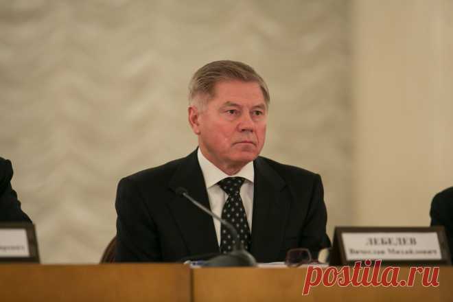 Глава Верховного суда РФ Лебедев награжден орденом Андрея Первозванного. 14 августа Вячеславу Лебедеву исполняется 80 лет.