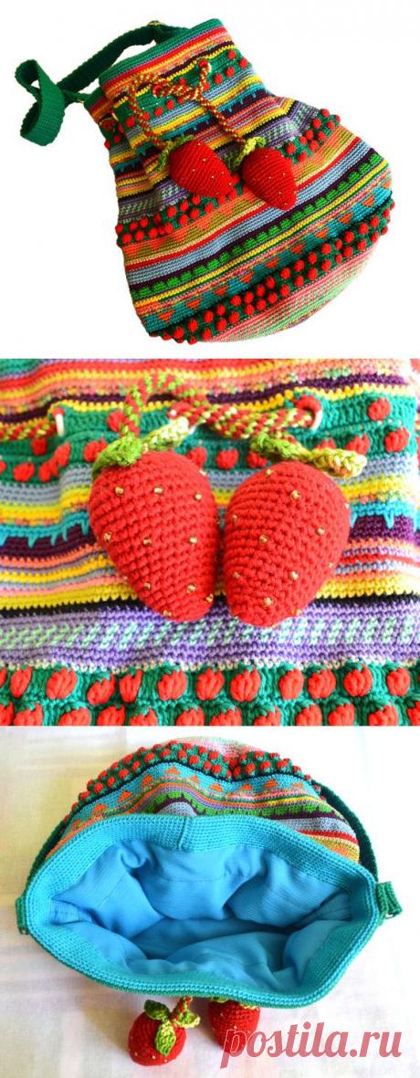 Клубничка в компотике. Сумка-торба через плечо или на от Veselunka