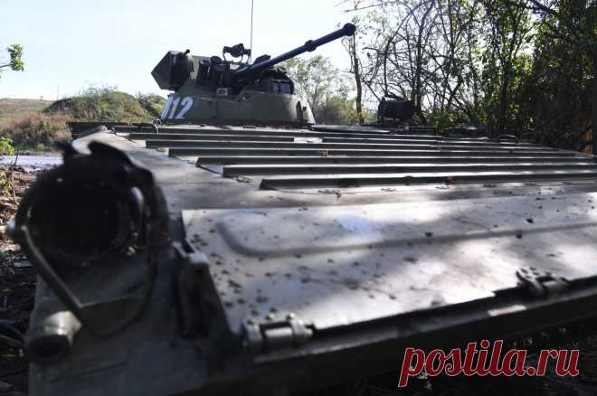 Врёшь, не возьмёшь! БМП-1АМ «Басурманин» увернулась от украинской ракеты. Как российская БМП обманула украинскую противотанковую ракету.
